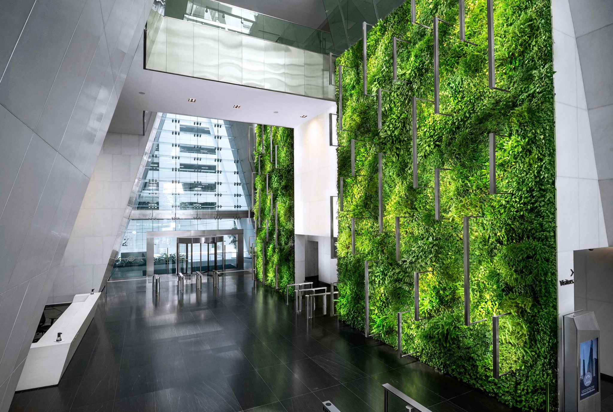 Green Wall Offices and Offices with Living Walls | Vertical Green
