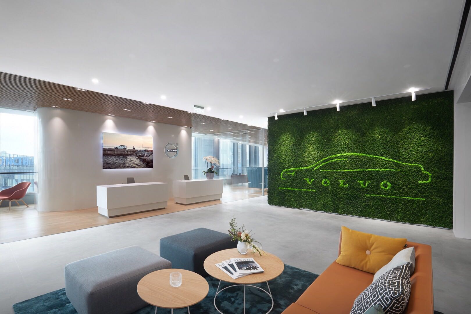 Volvo biophilic office green wall